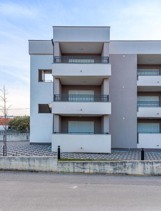 Apartmani Dalmacija Drage Exterior foto