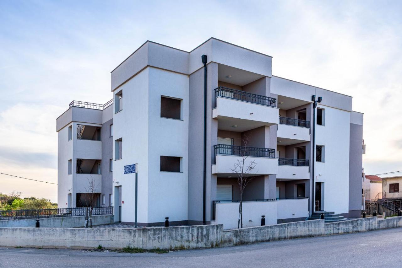 Apartmani Dalmacija Drage Exterior foto