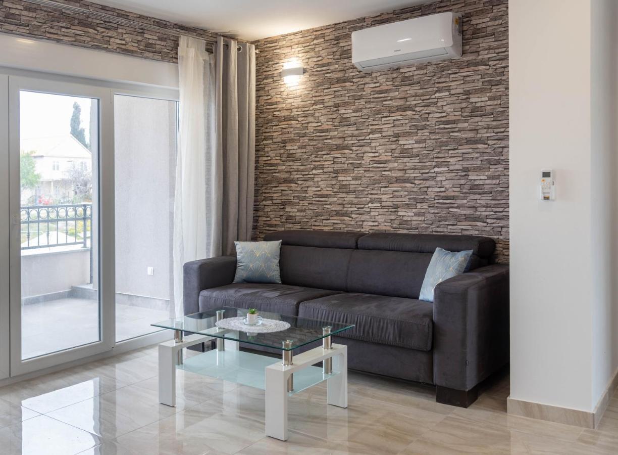 Apartmani Dalmacija Drage Exterior foto