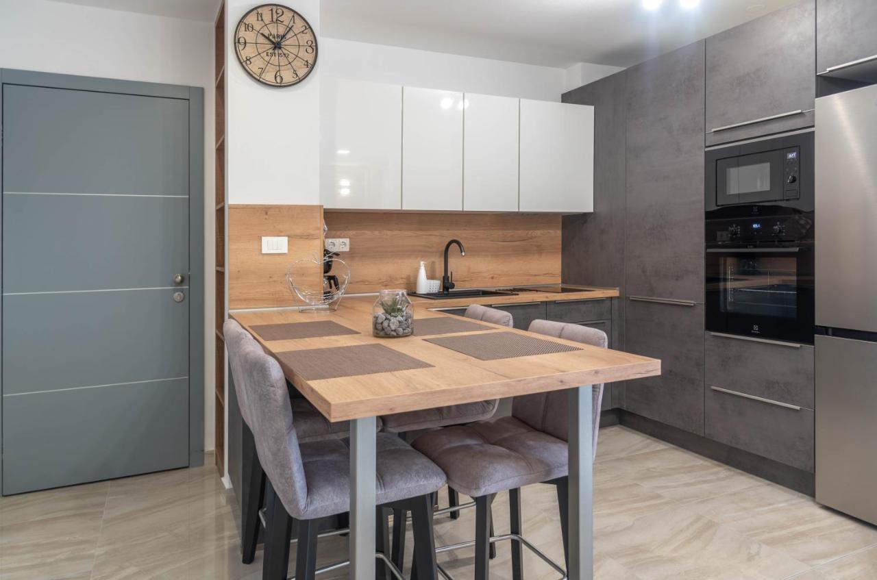 Apartmani Dalmacija Drage Exterior foto