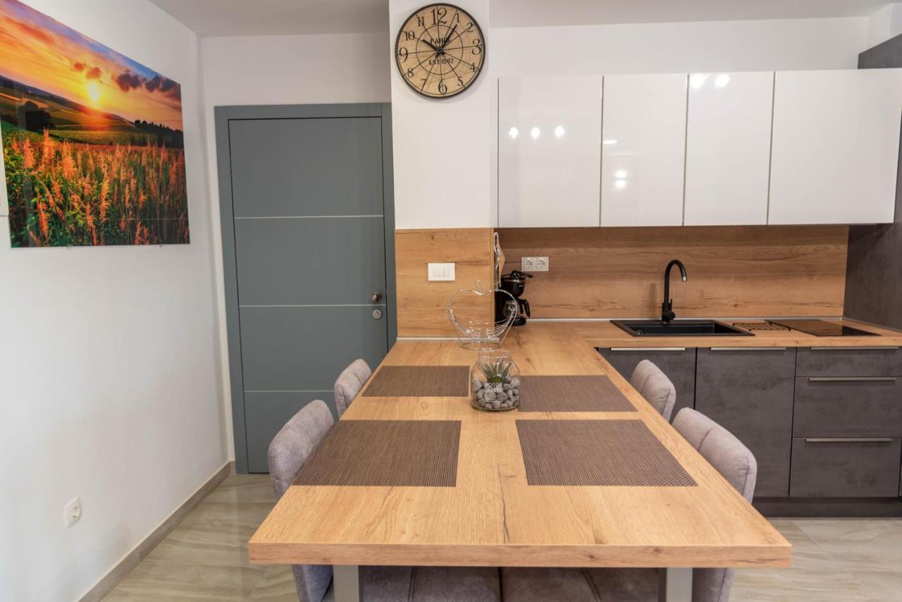 Apartmani Dalmacija Drage Exterior foto