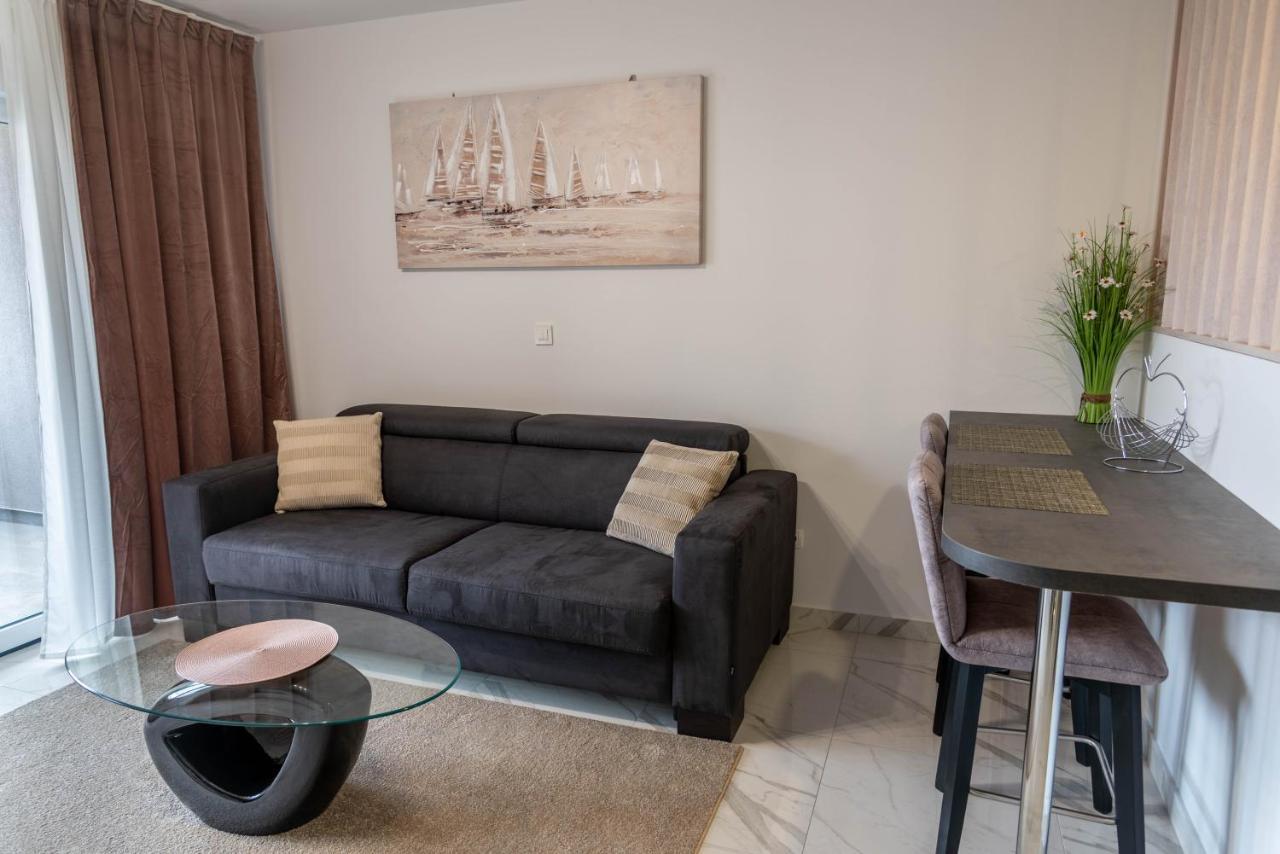 Apartmani Dalmacija Drage Exterior foto