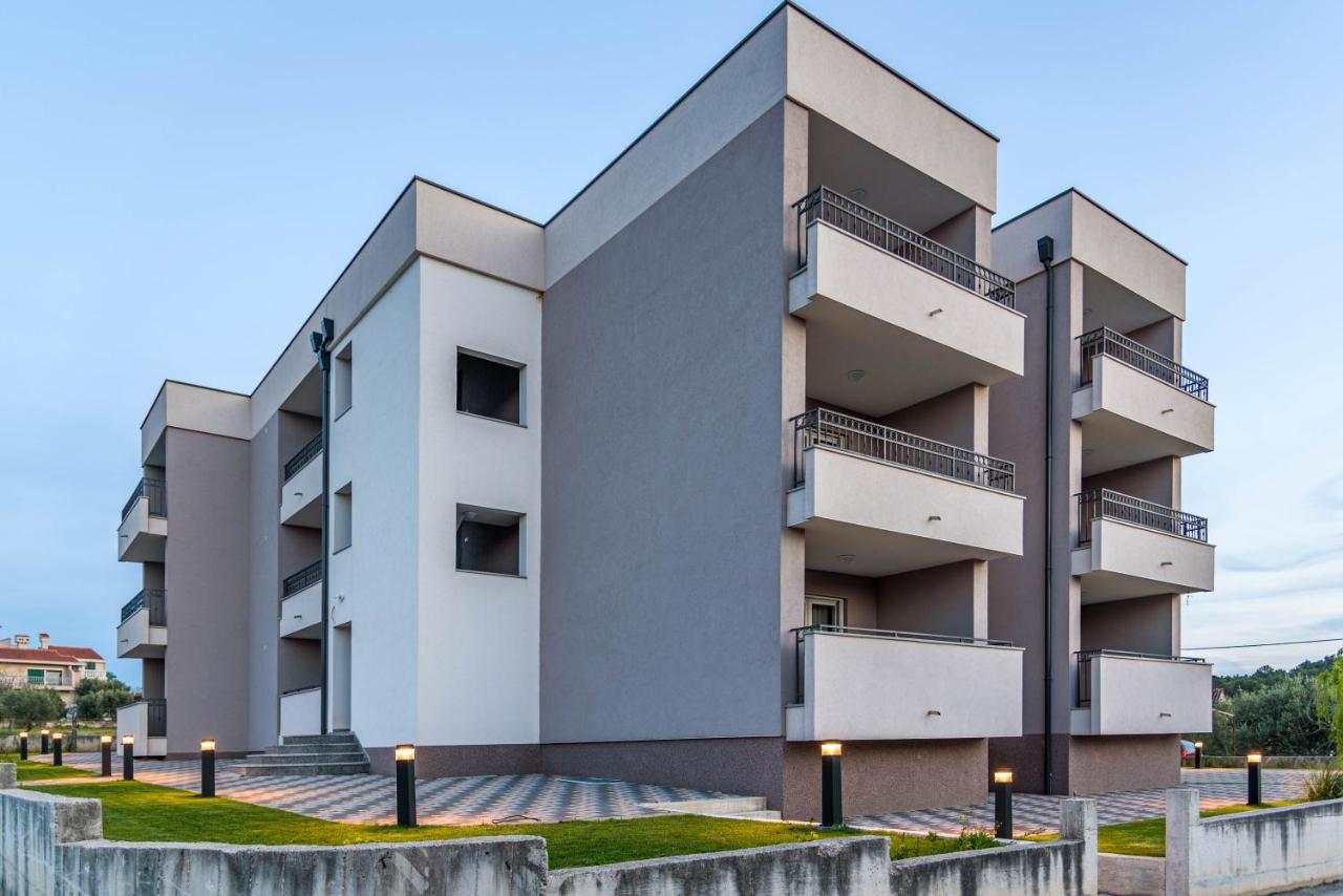 Apartmani Dalmacija Drage Exterior foto